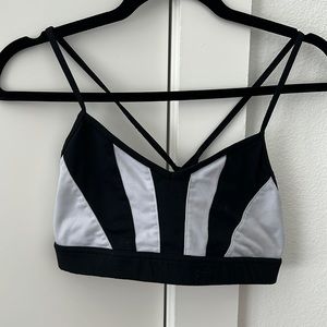 Black and white alo sports bra